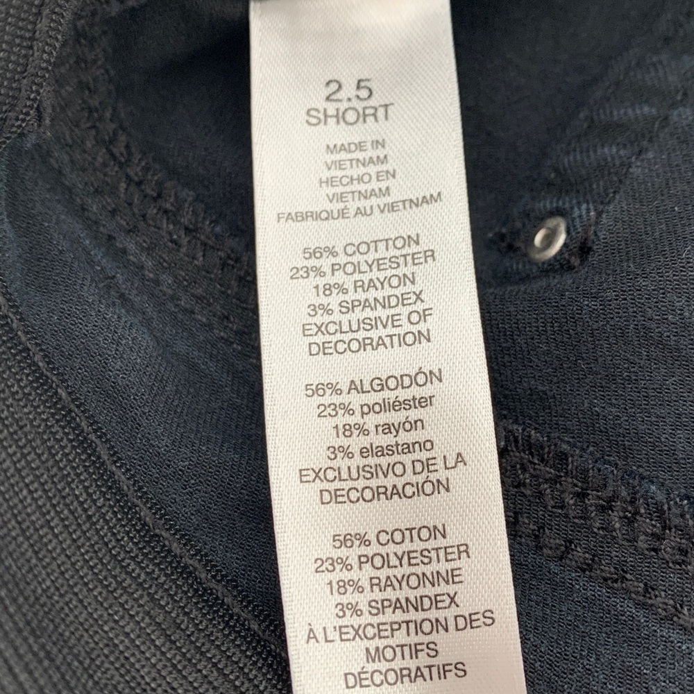 Chico’s Jeans Fabulously Slimming Black Size 14 Short - Picture 13 of 14